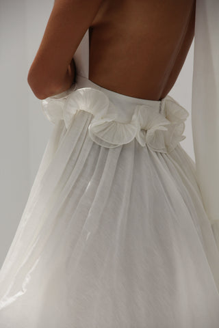 Esmée Dalia Delphine white silk-linen dress detail